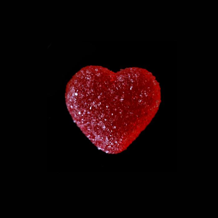 Sugar heart ice is delicious