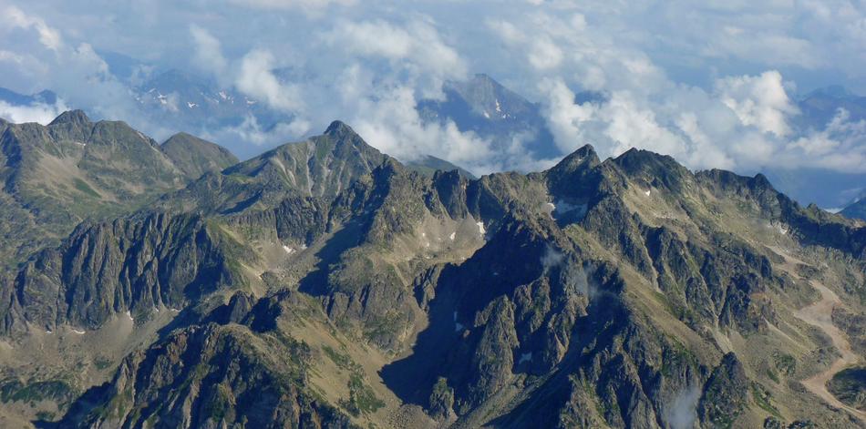 PyrÃ©nÃ©es Mountain France