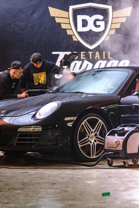 Cleaning dark car with water