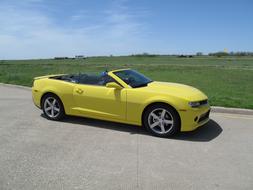 Chevrolet Camaro Cabrio car