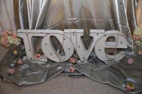 Love inscription lamp