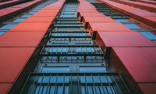 Building Glass Low