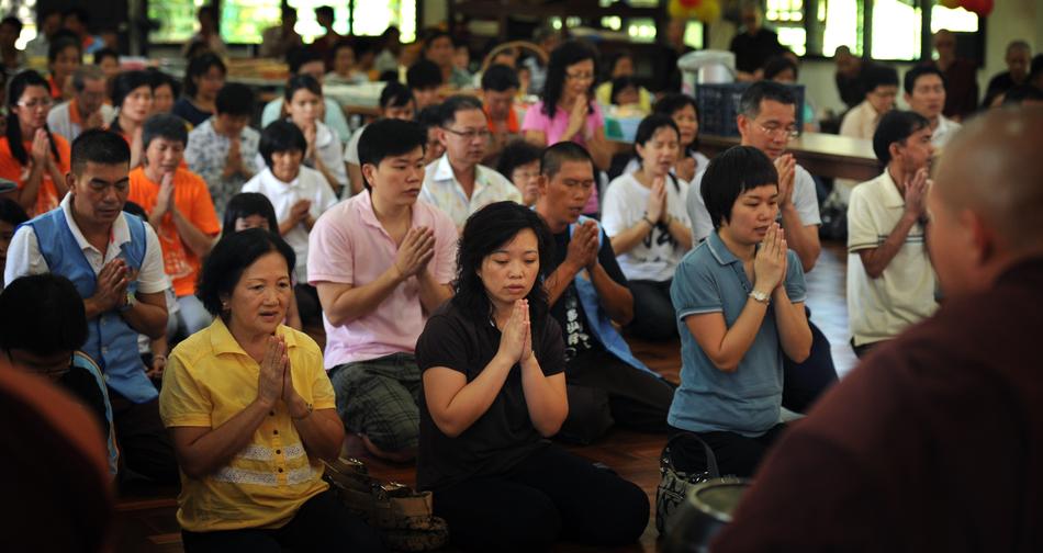 Theravada Buddhism Homage Pay