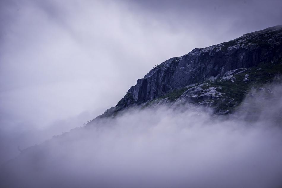 mountain with clouds landscape