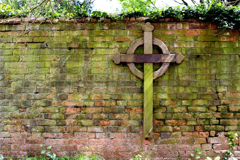 Cross Wall Bricks
