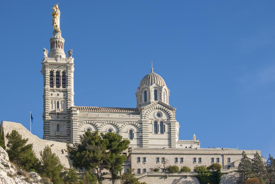 Basilica Basilique Church Notre