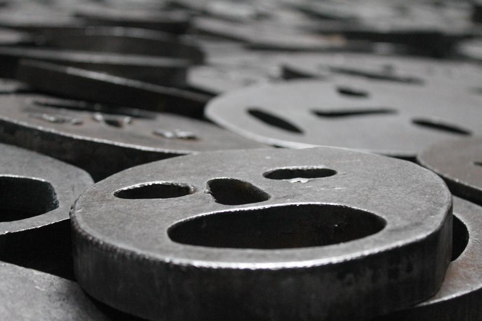 coin face iron design