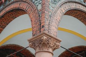 beautiful Column Ornament