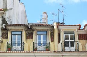 amazing buildings in Portugal in Lisbon