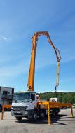 Pump Concrete Machine with crane