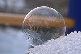 Soap Bubble Freeze Frozen ice drawing