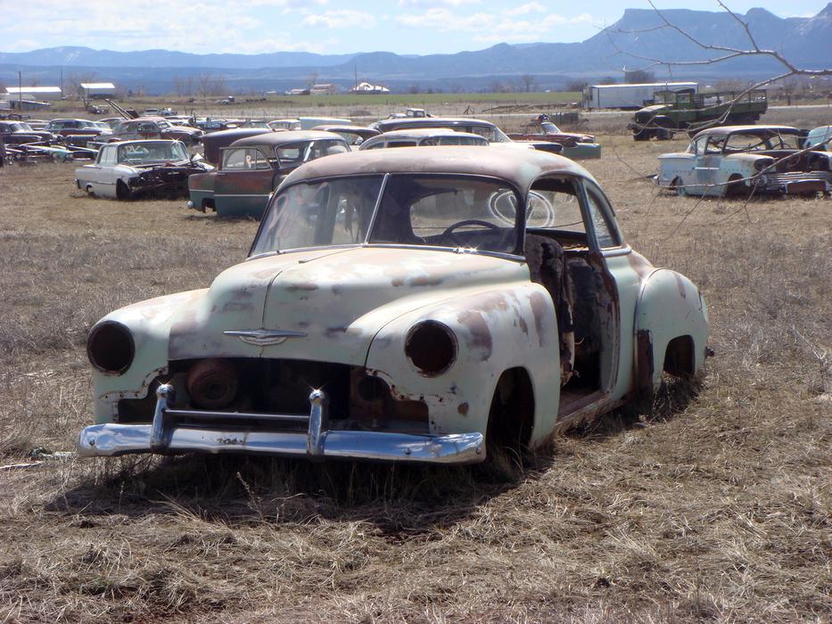 junkyard of unwanted cars