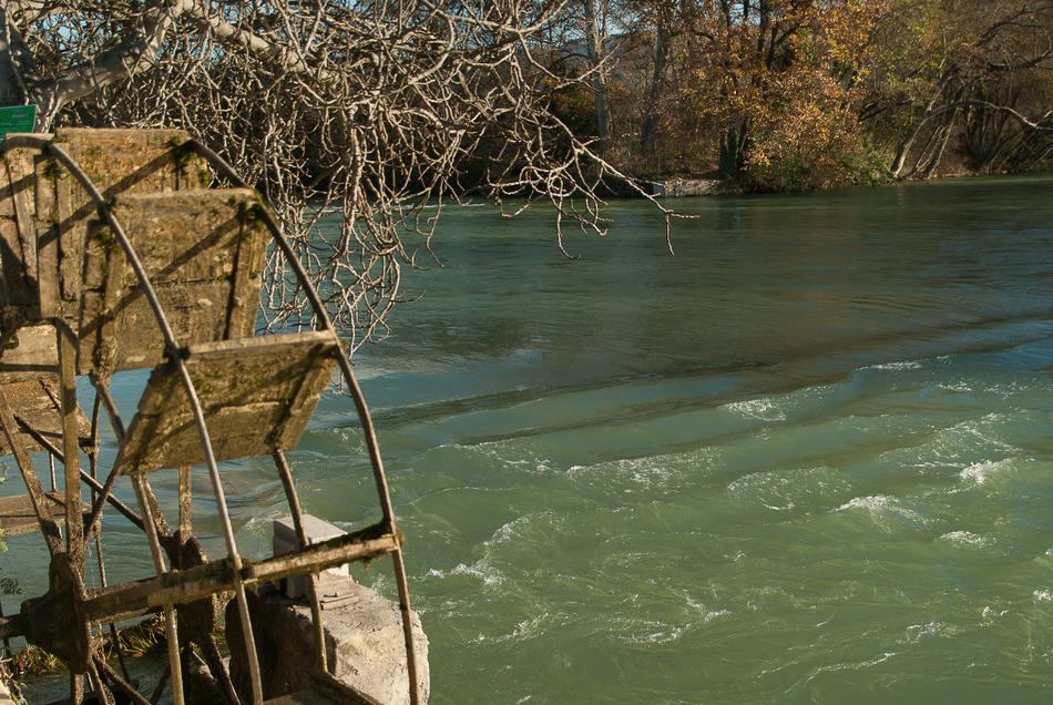 impeller on the Sorgue river