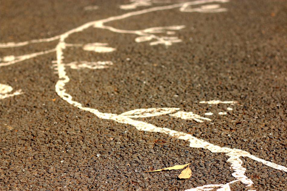 Paint Street Leaf