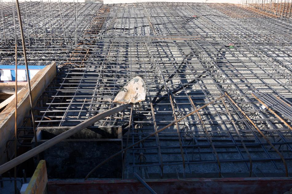 Site Blade Steel construction