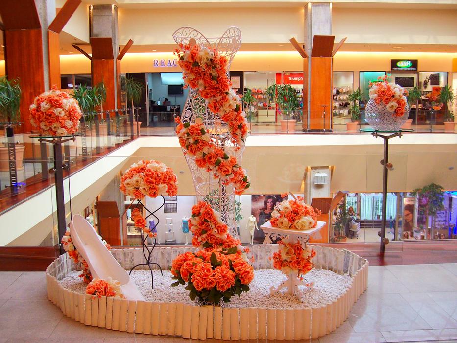 Mall Floral Arrangement Flowers decorations