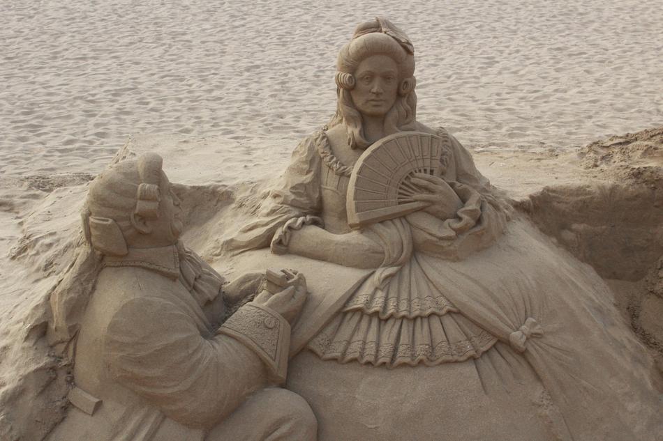 Sculpture Sand Art