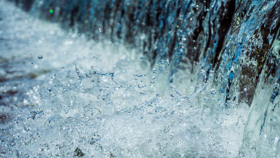 Blue Splashish Water