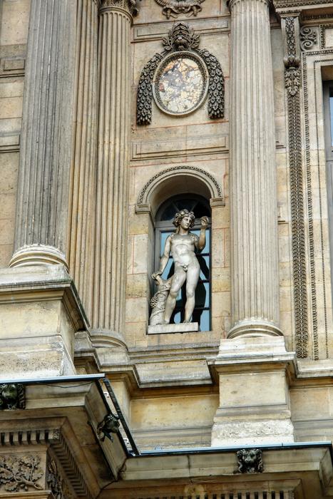 beautiful Paris statue
