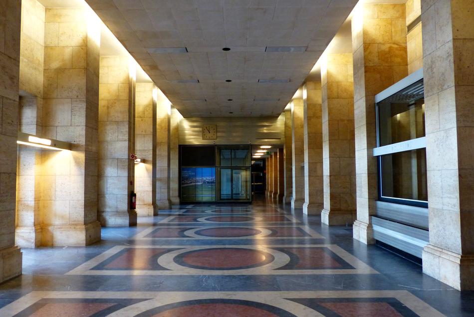 beautiful hall inside of the building