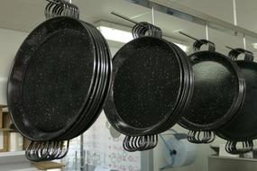 grill pan hanging