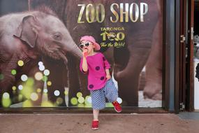 zoo shop and child