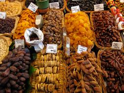 sale of dried fruit