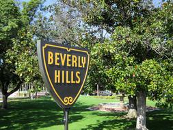 Beverly Hills sign