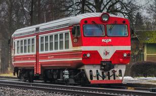 red train old view