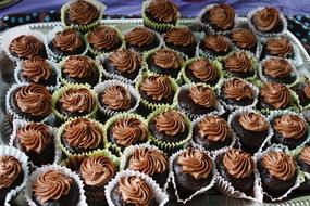 chocolate spiral cupcakes
