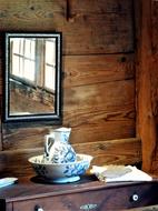 home cozy room with a mirror
