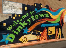 Dinkytown Minneapolis Mural art on wall