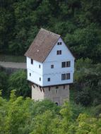 House Tower Middle