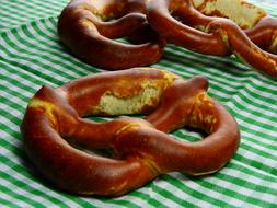toasted sweet bagel