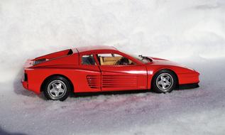 Model Car Ferrari Testarossa