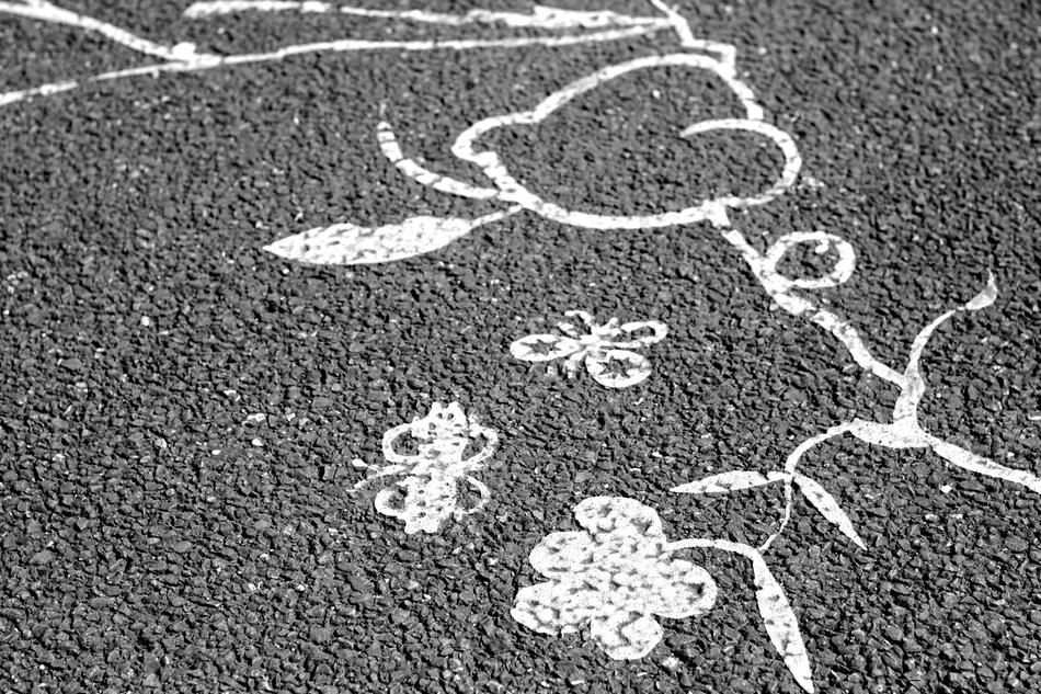 Paint Street Leaf