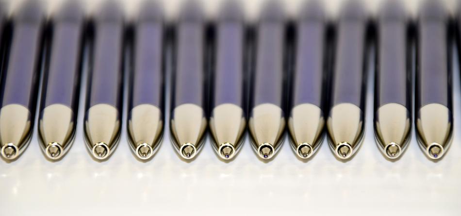 Glitter pens for drawing and writing