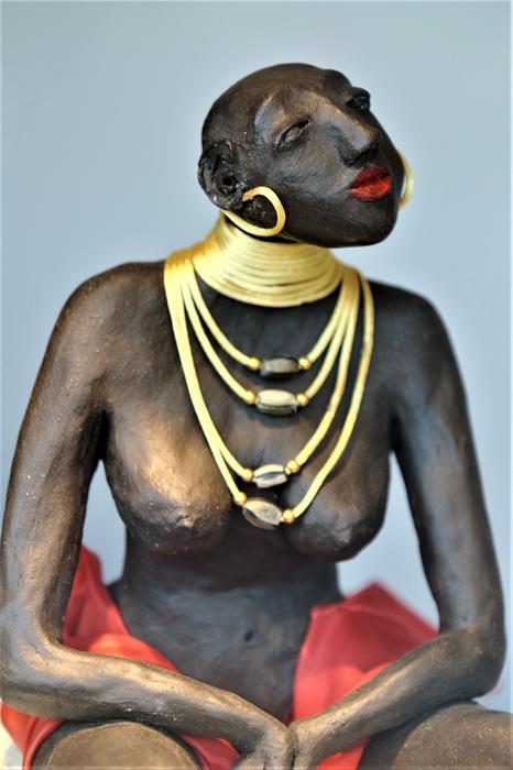 Sculpture Woman Statue