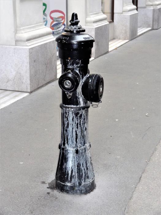 black street hydrant