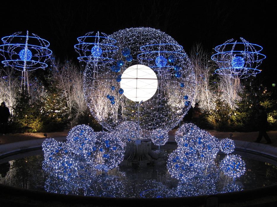 Illuminations Champs-Elysees Paris