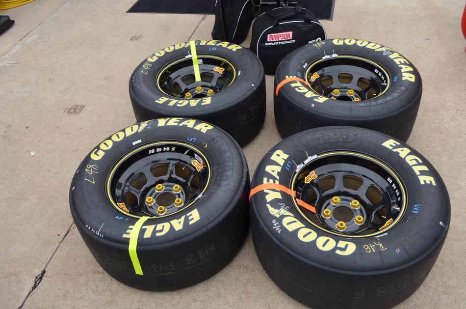 Wheel Race Car