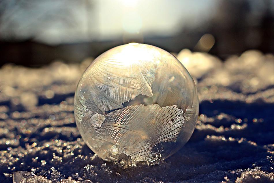Frosted Soap Bubble Eiskristalle