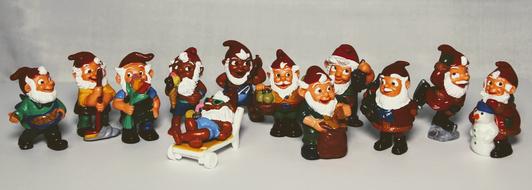 Uberraschungseifiguren Toys