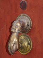 Passepartout Bronze Door