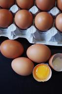 Eggs Container Brown