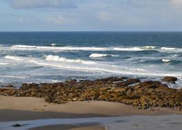 stone wall with seas