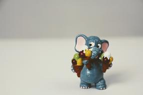 Überraschungseifigur Isolated