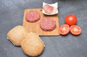 Cooking vegetables with meat