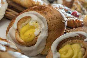 sweet filling in baked goods