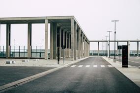 photo of the access road to the airport